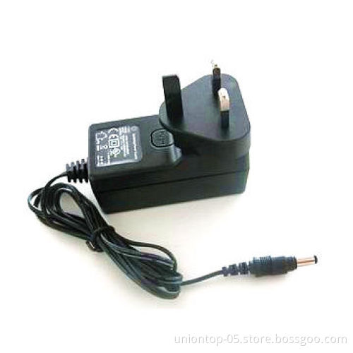 Interchangeable Plug Power Adapter, 5/1, 12/1, 24/0.63, 24/0.75 and 12V/3A